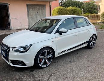 Audi A1 S1 1.4tfsi S-tronic