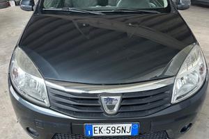 Dacia Sandero 1.5 dCi 75CV Lauréate