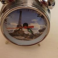 sveglia  di parigi