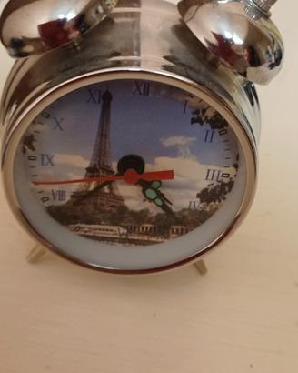 sveglia  di parigi
