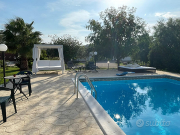 Settembre in piscina nel Salento