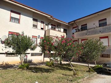 4 LOCALI A VENAFRO