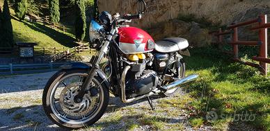 Triumph Bonneville SE anno 212