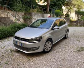 VOLKSWAGEN Polo 5ª serie - 2011