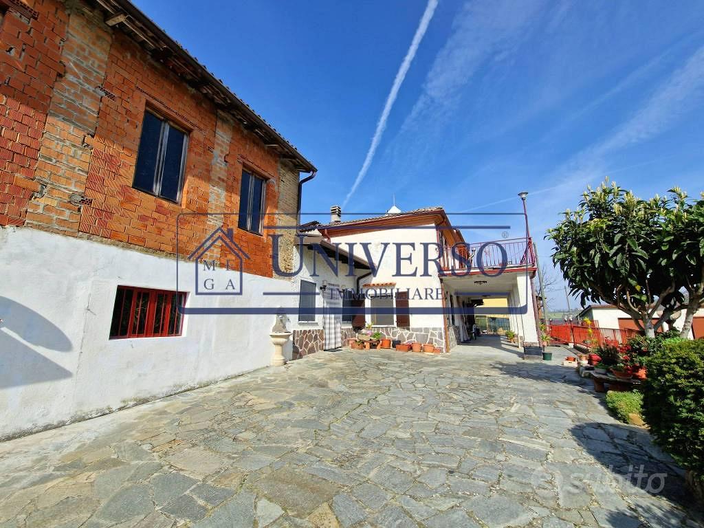Villa di 260 m² con più di 5 locali e box auto dop - Vista 6