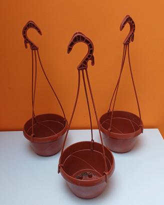 Portavasi da appendere in plastica diametro 16