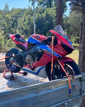 cbr 1000 rr fireblabe