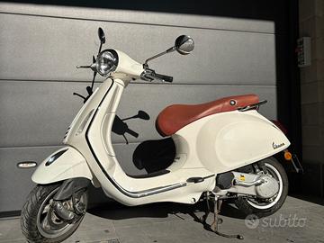 Vespa Primavera 50cc 2T -2015