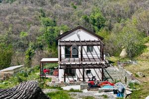 VILLA SINGOLA A ORCO FEGLINO