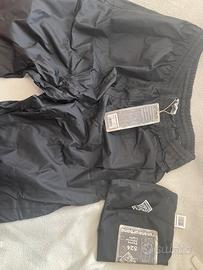 Sovrapantaloni antiacqua per motociclisti