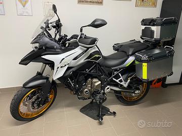 QJ Motor SRT 700 - 2024