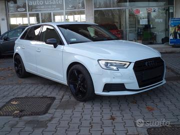 Audi A3 SPB 30 TDI S line edition CERCHI DA 18 OK 