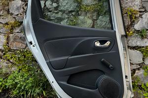 portiera posteriore sinistra clio4 2014