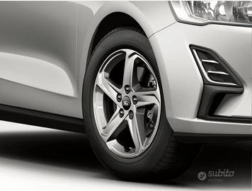 Set 4 ruote complete Ford Focus 16" 205/60R16