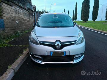 Scenic 1.5 diesel anno 2013! 7 posti full led