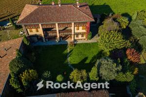 ESPLORA QUESTO SPAZIO MAGICO NEL CUORE DELLA NATUR