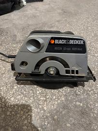 Sega circolare black & decker DB228