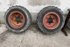 Cerchi per rimorchio agricolo
