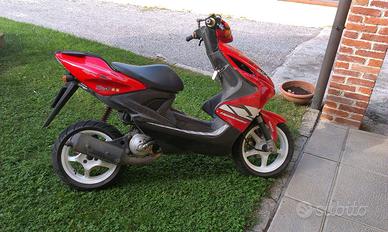 Yamaha aerox 50