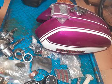 Suzuki gt 750 ricambi 