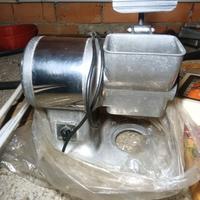 Grattugia elettrica professionale