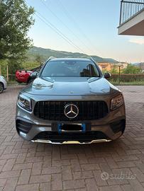 Mercedes GLB 200 4 matic