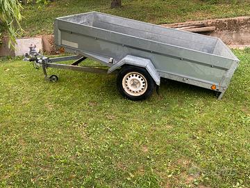 Rimorchio auto