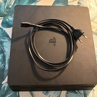 Playstation 4 slim con cavo+3 joystick+6 giochi