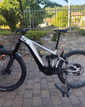 Giant Reign e+