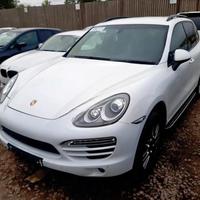 Porsche Cayenne anno 2012 motore CRCA 3.0 V6