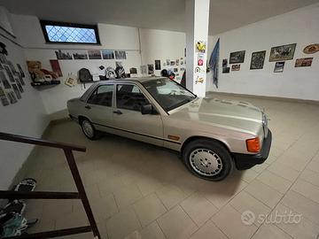 190 E 2.0 bemzina - auto storica
