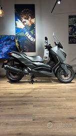 Yamaha X-Max 300 TECH KAMO