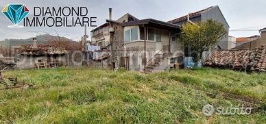 Casa singola 140 mq con terreno a linguaglossa