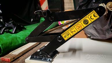 Kit emergenza  Fiat 600 anno 2000