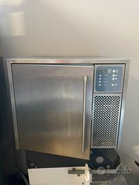 ABBATTITORE DI TEMPERATURA