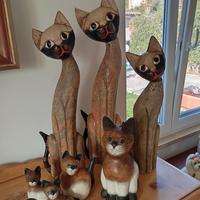 2 famiglie gatti in legno