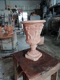Vaso romano in cemento