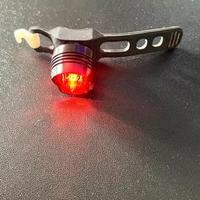 Luce posteriore rossa bici, monopattino, casco