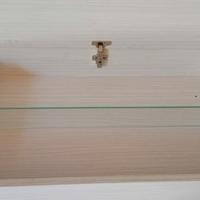 Mobile moderno da bagno con specchiera