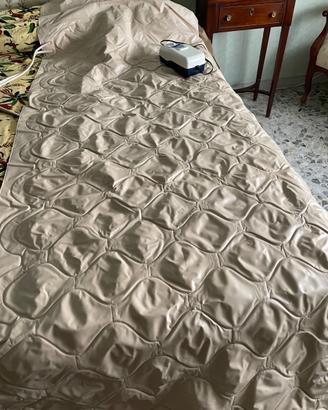 Materasso gonfiabile anti decubito
