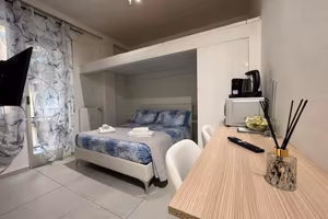 Tiny & Cosy Studio Flat in Como
