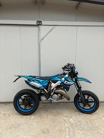 TM SMM 125