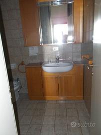 Mobile bagno completo di tutto