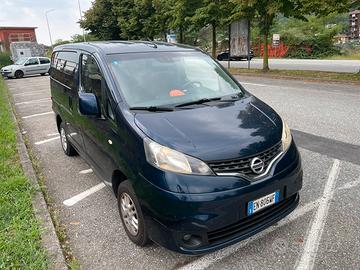 Nissan nv 200 diesel