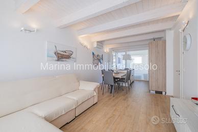 VILLETTA INDIPENDENTE PARI AL NUOVO