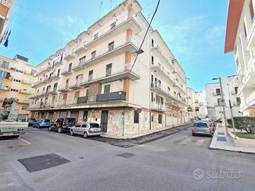 Appartamento di 100 m² con 3 locali a Noci