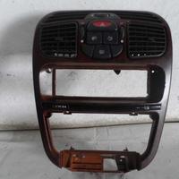 MASCHERINA CENTRALE CRUSCOTTO LANCIA Y 1Â° Serie 7