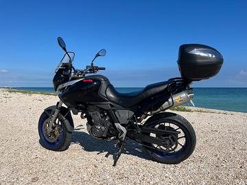 Aprilia Pegaso 650 Strada