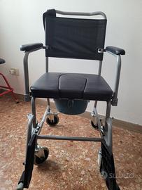 sedia comoda per anziani