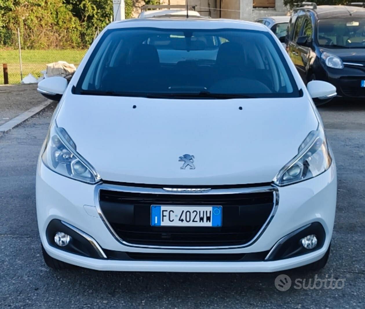 Peugeot 208 1° serie
